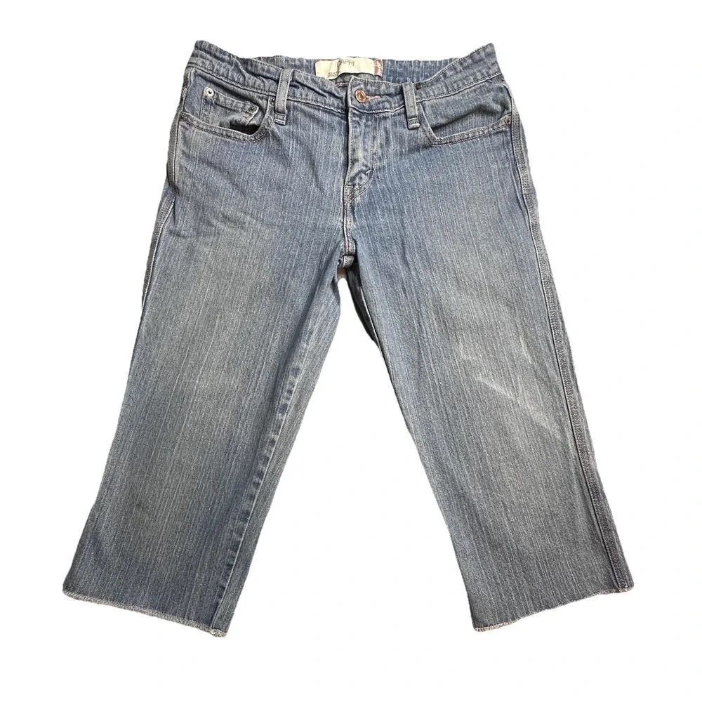 VTG Levi's 515 Capri Jeans‎ Womens 10 Blue Medium Wash Stretch Denim Embroidered
